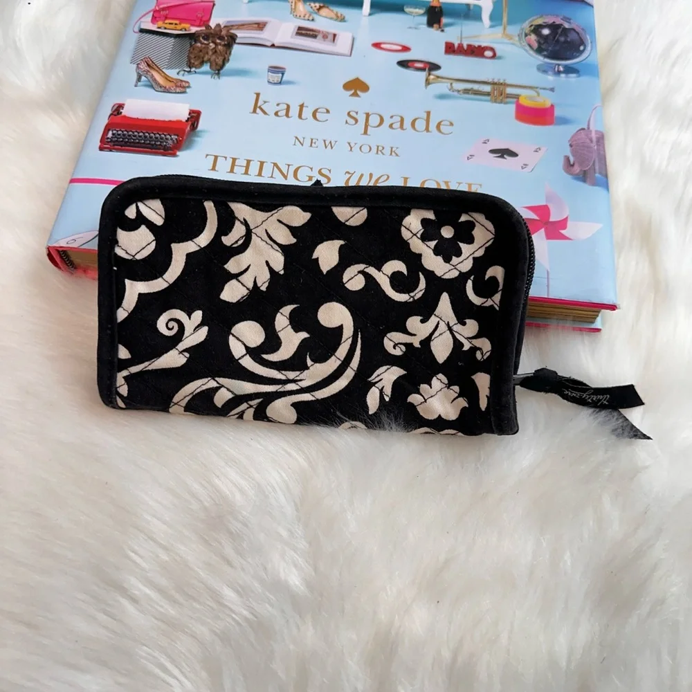Vera Bradley Black and Cream Wallet - Picture 13 of 13
